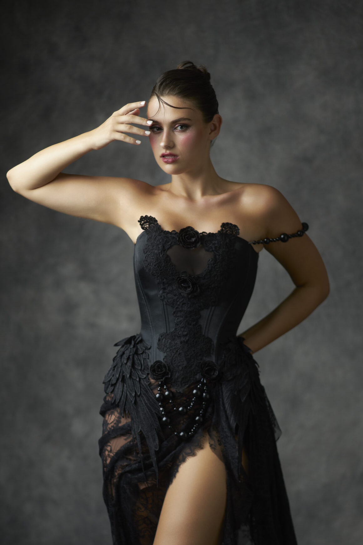 This image has an empty alt attribute; its file name is Arina_0849-1160x1740.jpg
